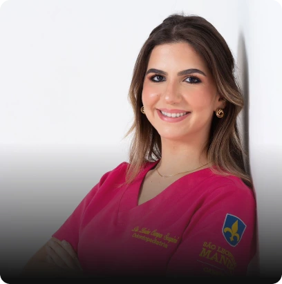 Dra. Larissa Campos, Odontopediatra